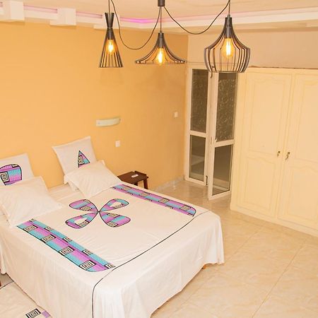 Chambres D'Hotes Villa Luciana Saly Esterno foto