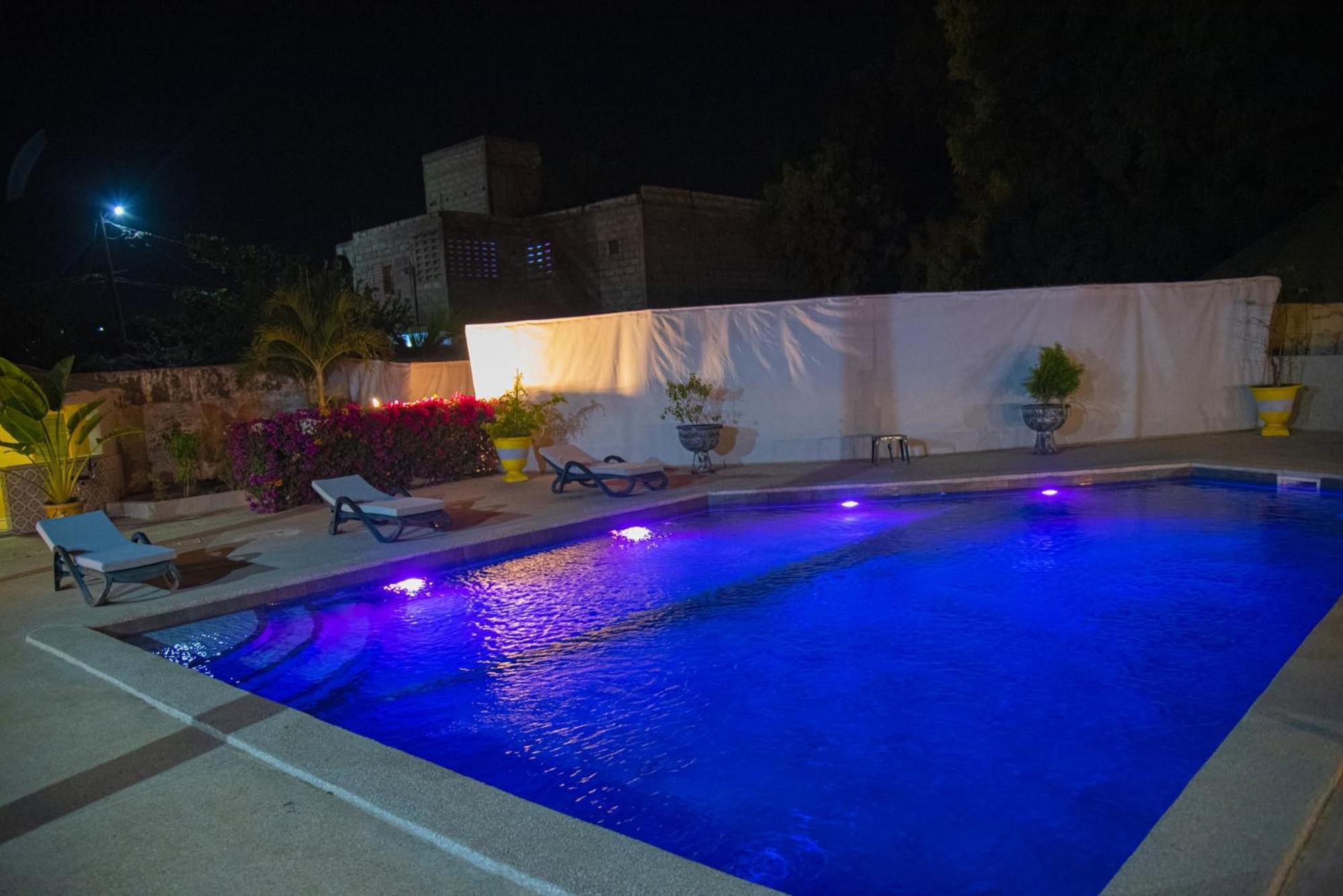 Chambres D'Hotes Villa Luciana Saly Esterno foto