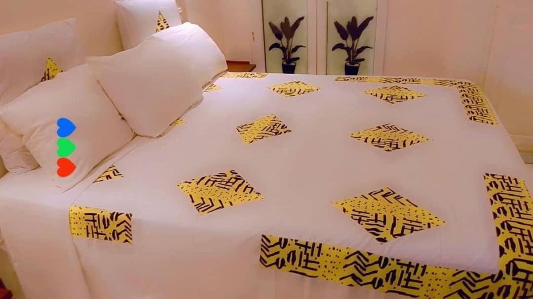 Chambres D'Hotes Villa Luciana Saly Esterno foto