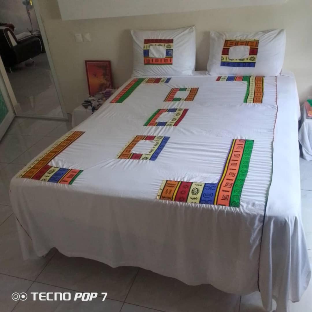 Chambres D'Hotes Villa Luciana Saly Esterno foto